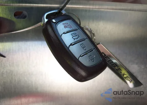 2017 Hyundai Elantra Se from USA, damaged, VIN 5NPD84LF4HH052165